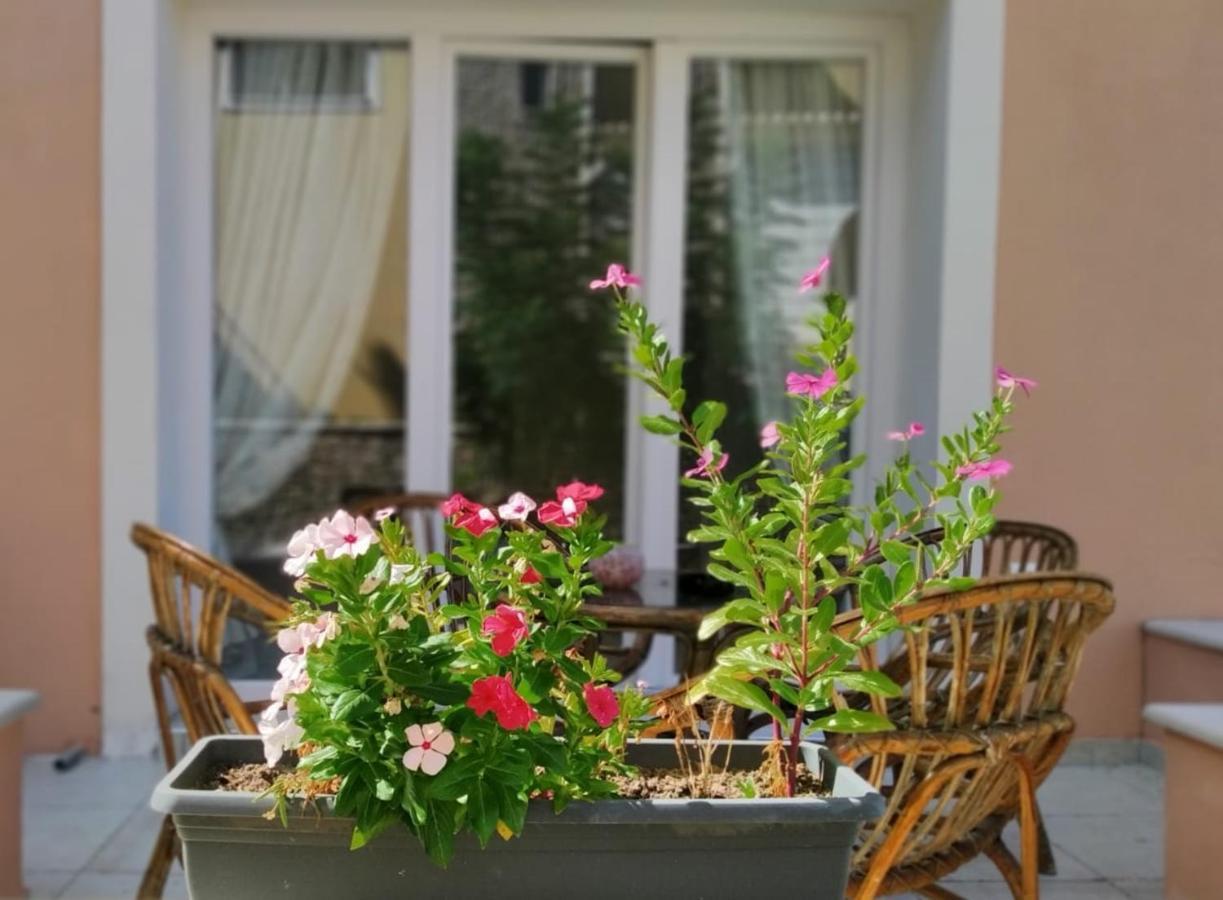 Sunshine 3 With Sea View Ferienhaus