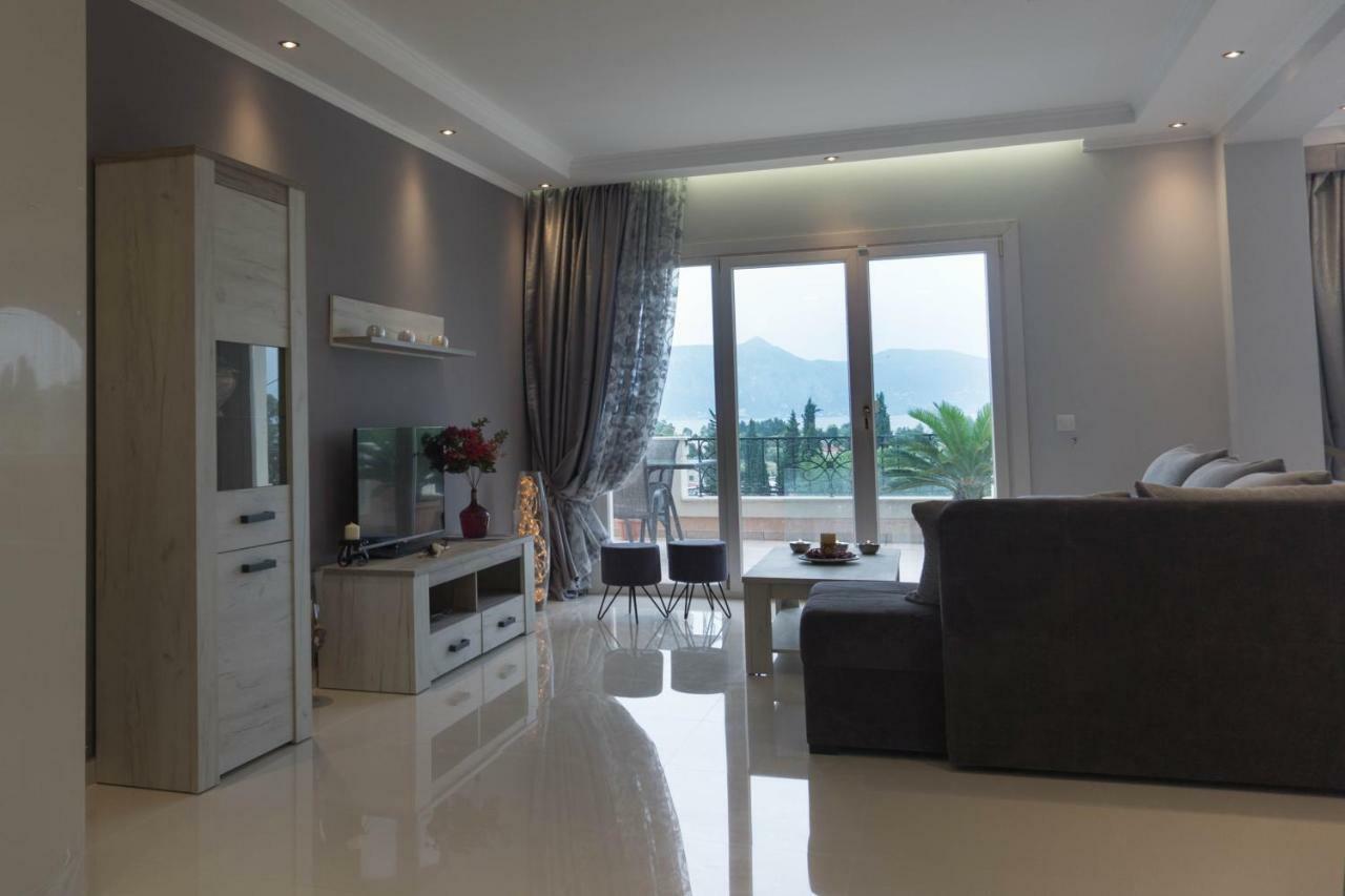 Sunshine 3 With Sea View Ferienhaus